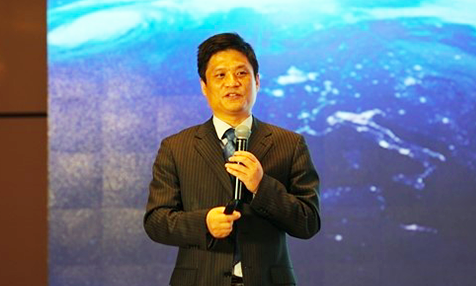 杨冰之：数据驱动行业融合升维