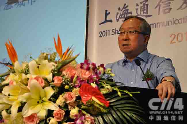 高新民：智慧城市建设应避免新瓶装老酒及纸上谈兵