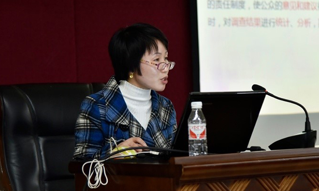 奇异果体育互联政府网站评测研究中心副主任王玲受邀出席“广西壮族自治区住房城乡建设视频会议系统及政府网站建设工作会议”，并对参会人员作专题培训。