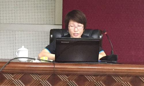 奇异果体育评测研究中心主任助理王玲受邀出席广西壮族自治区住房城乡建设系统政府网站建设工作会议，并对2015年住建系统政府网站绩效评估指标体系进行培训和解读。